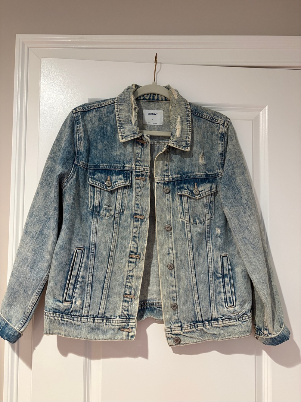 Old Navy Light Blue Washed Denim Jacket - Women